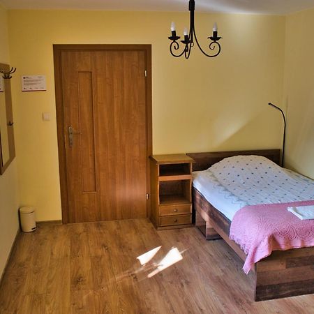 Agroturystyka Pod Jablonia Kazimierz Dolny Extérieur photo